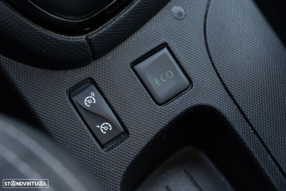 Renault Clio 1.5 dCi Limited EDition - 32