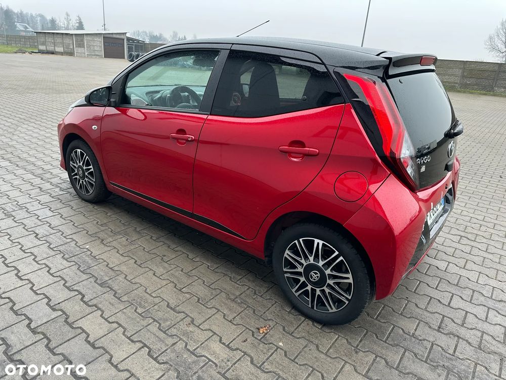 Toyota Aygo x-clusive Style Selection - 6