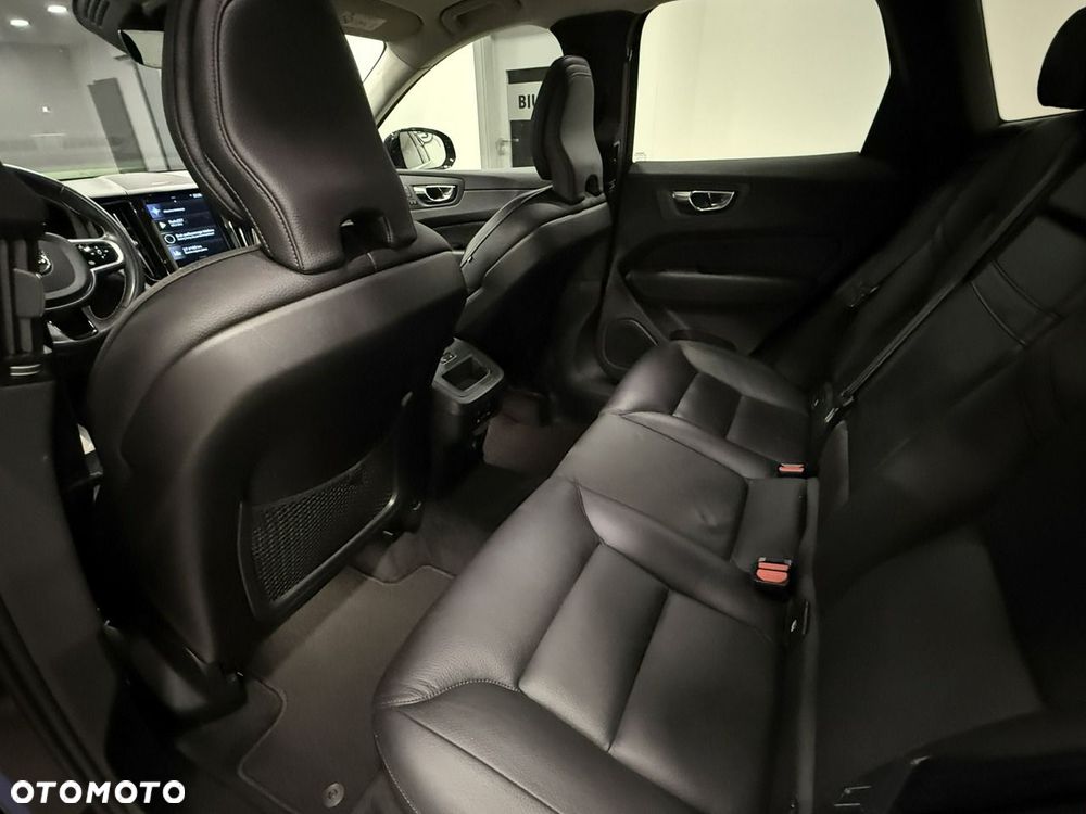 Volvo XC 60 D4 Inscription - 21