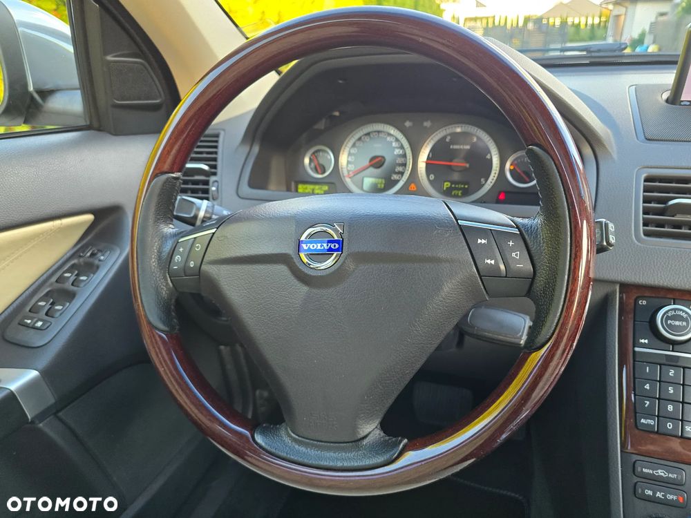 Volvo XC 90 - 33