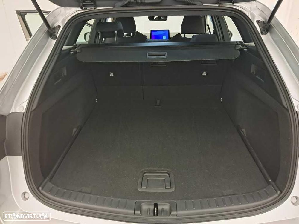 Toyota Corolla Touring Sports 1.8 Hybrid Active - 10
