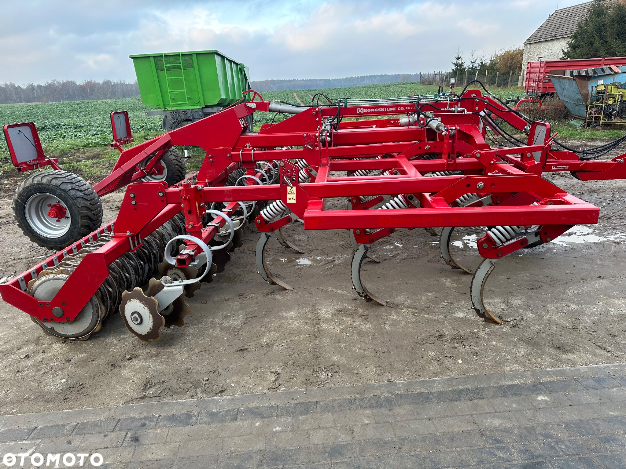 Kongskilde Delta Flex HT Agregat bezorkowy ścierniskowy 6 m - 9