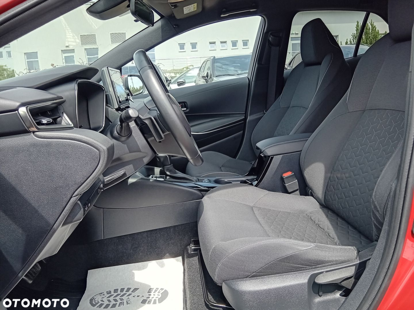 Toyota Corolla - 25