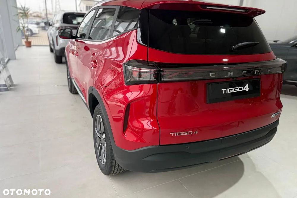Chery Tiggo 4 1.5 GDI HEV Essential DHT - 5