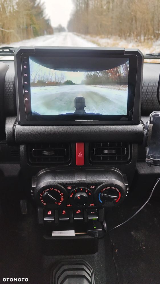 Suzuki Jimny 1.5 Premium - 6