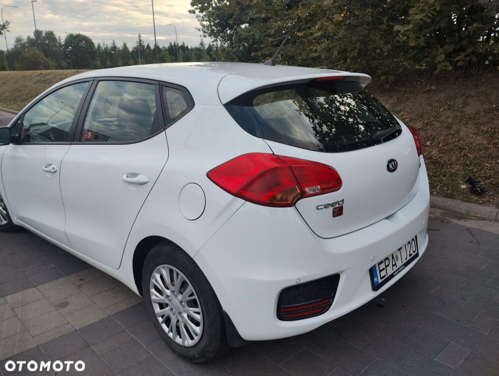 Kia Ceed - 3