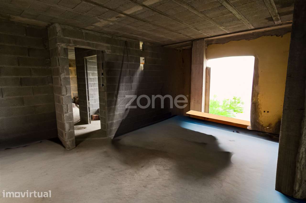 Moradia T5 em fase final de construção em Fornos de Algodres - Grande imagem: 5/18