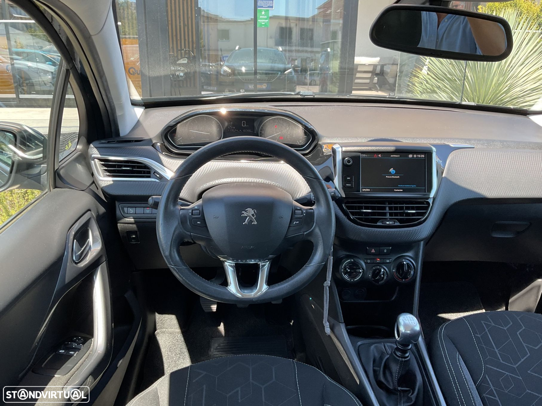 Peugeot 2008 1.6 BlueHDi Active - 41