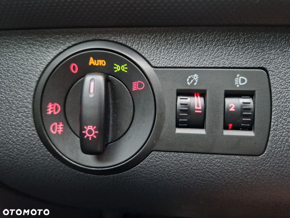 Volkswagen Caddy - 14