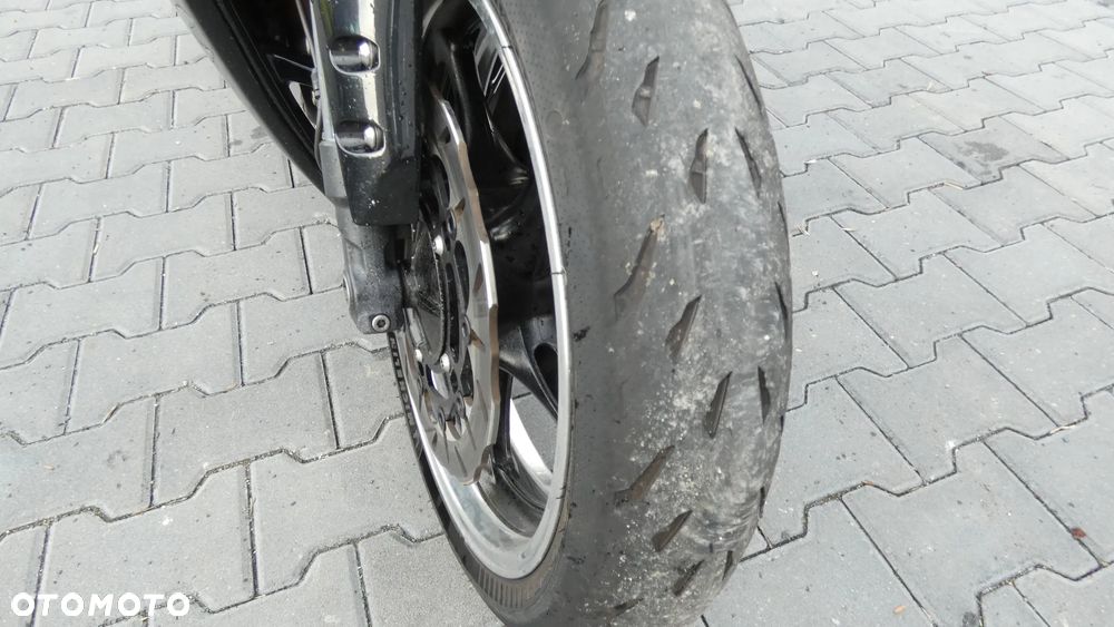 Yamaha FZ - 25
