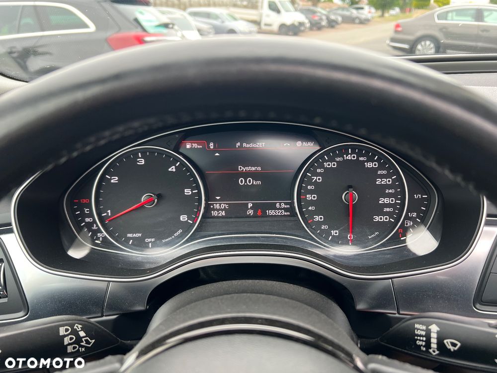 Audi A6 Avant - 32
