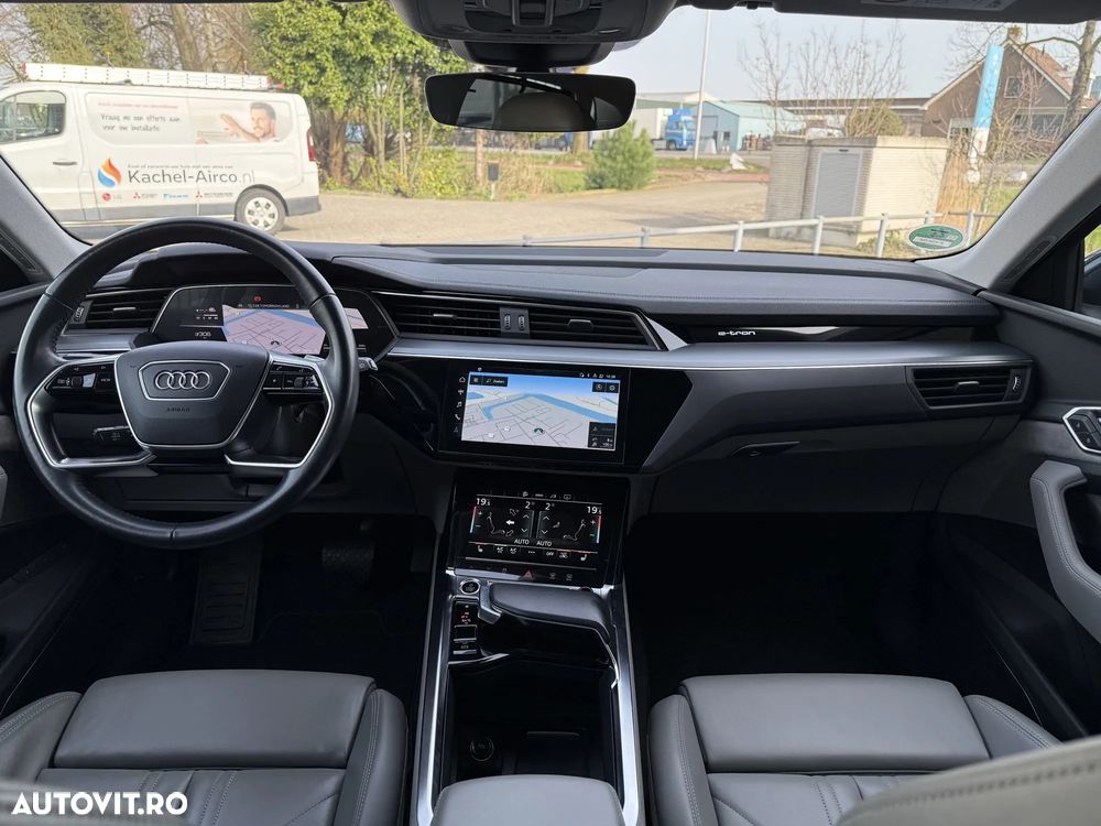 Audi e-tron 55 quattro advanced - 13