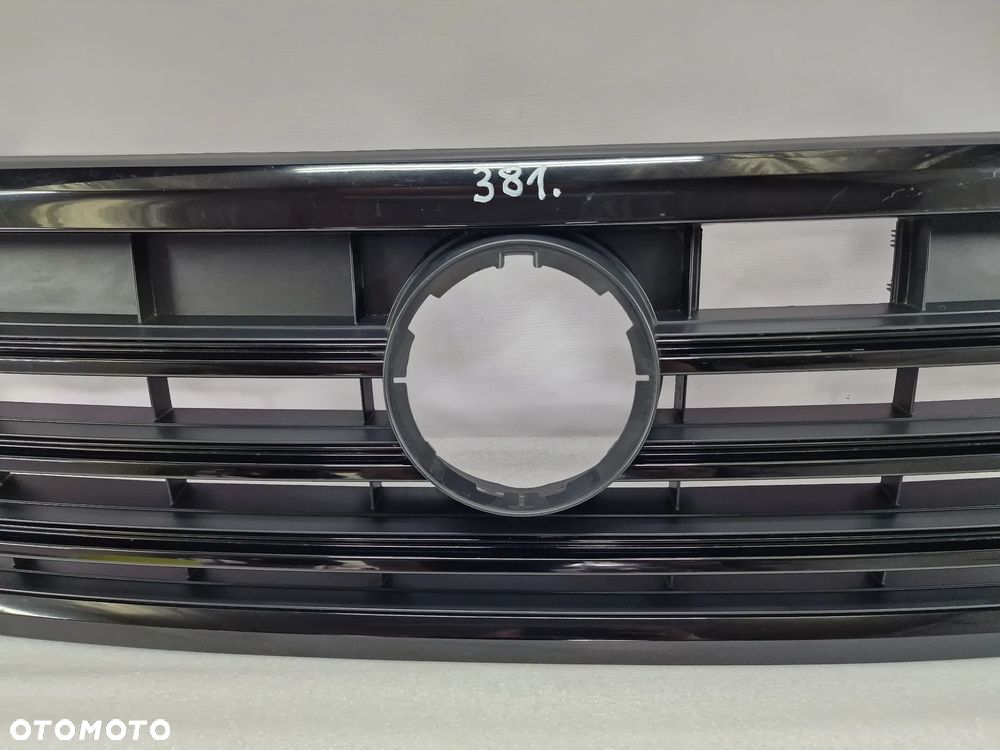 VW TOUAREG R EHYBRID 760 18- ATRAPA / GRILL PRZEDNI PRZÓD + USZCZELKA GÓRNA , NR 760853653B / 760853651K/J , NR AUKCJI GR381 - 3