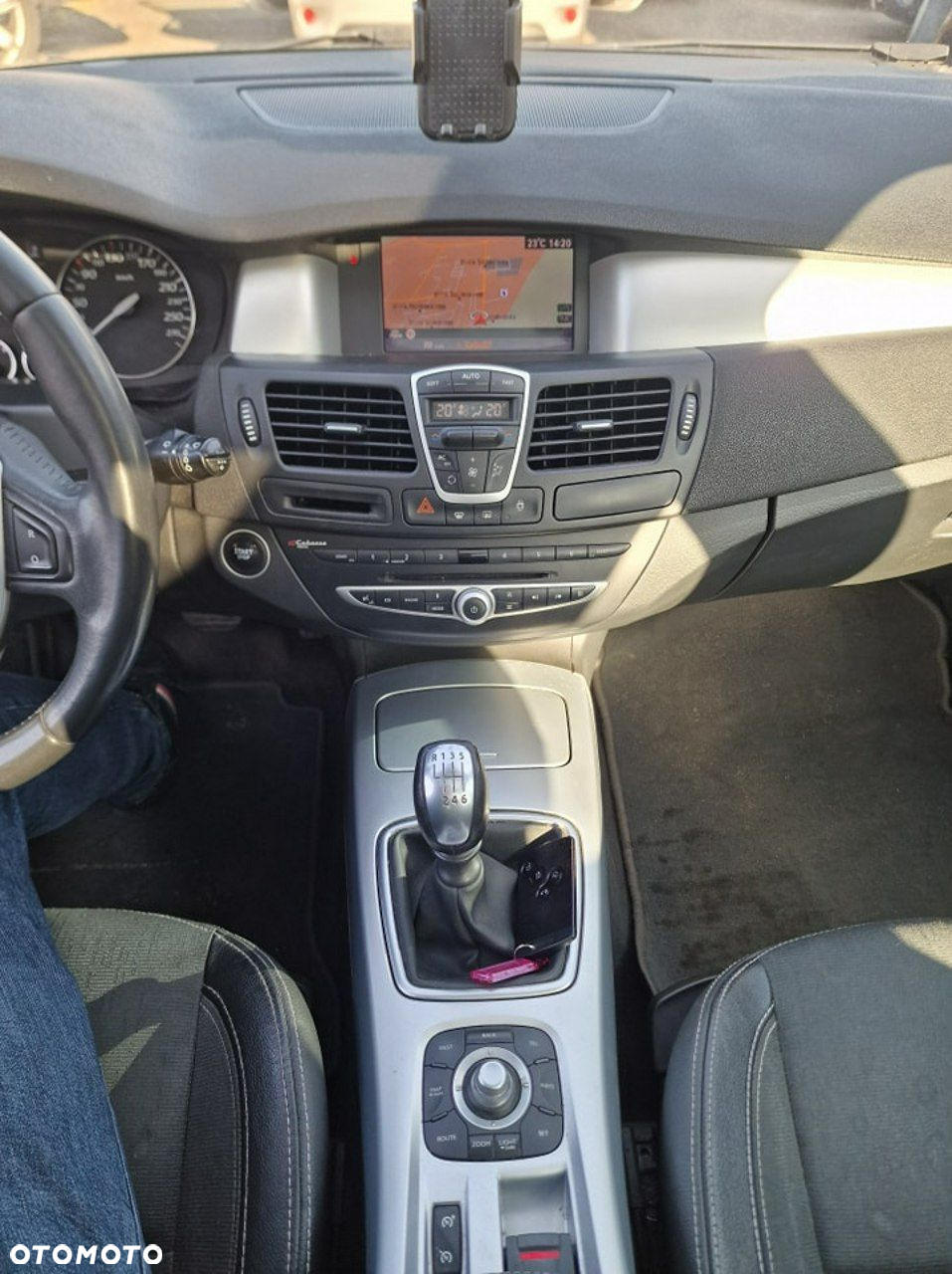 Renault Laguna dCi 150 FAP Dynamique - 17