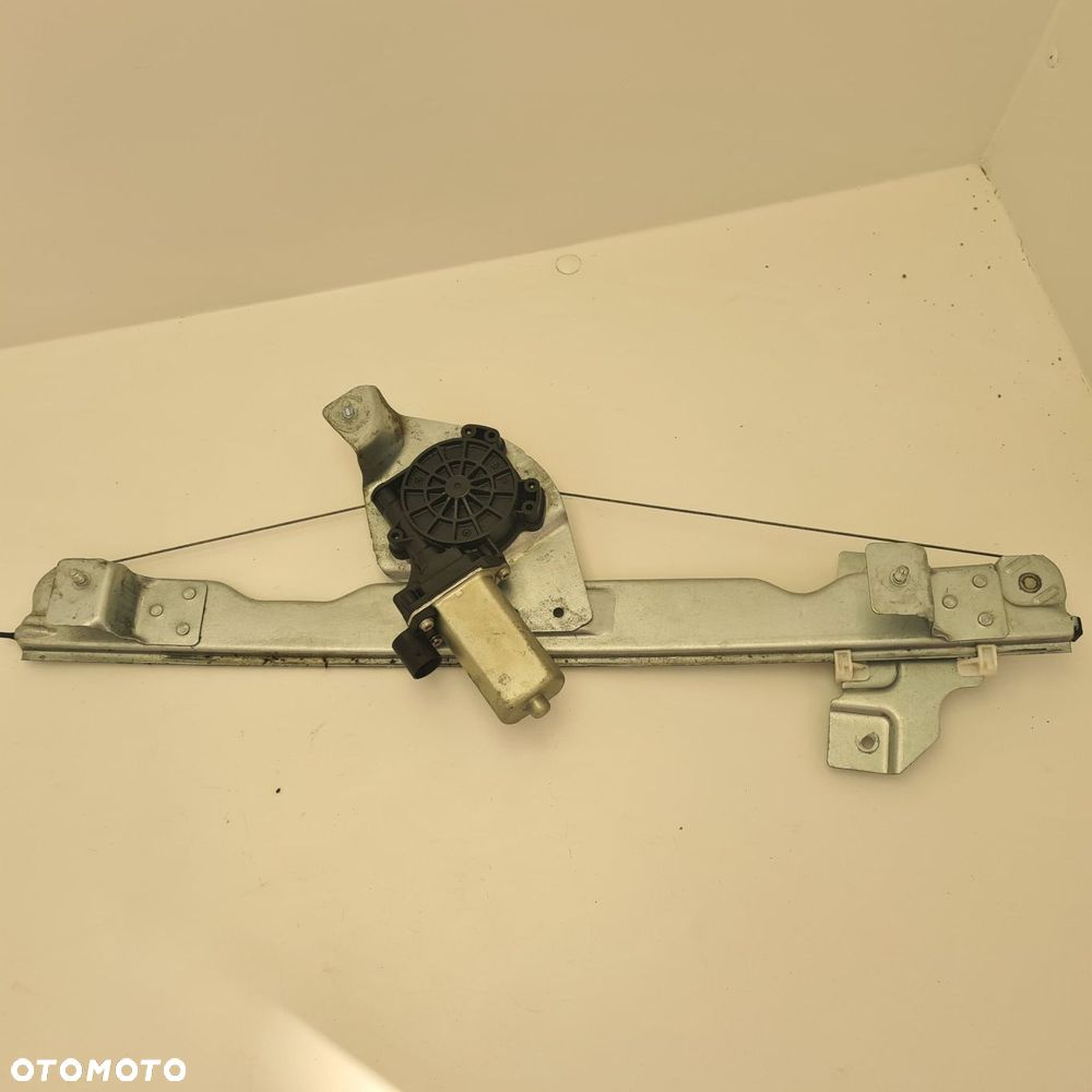 mechanizm szyby duster prawy przód 8200733828e - 1