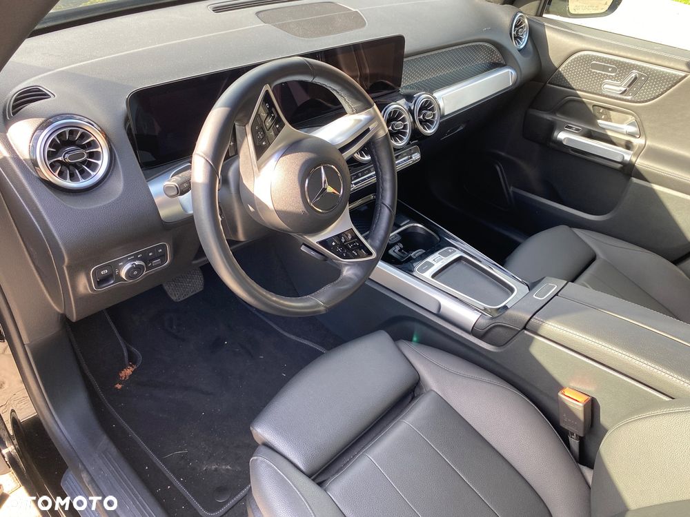 Mercedes-Benz GLB 250 mHEV 4-Matic Progressive 8G-DCT - 24