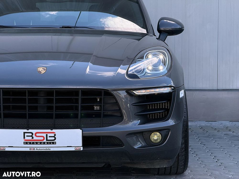 Porsche Macan 3.0 PDK S - 35