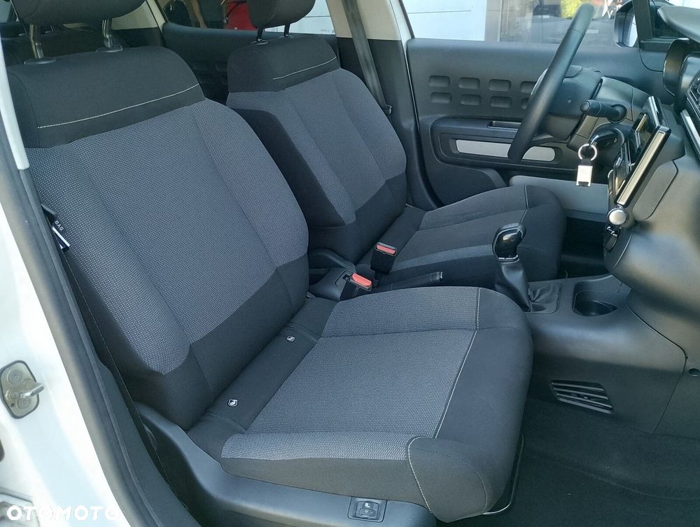 Citroën C3 1.2 PureTech Shine - 12