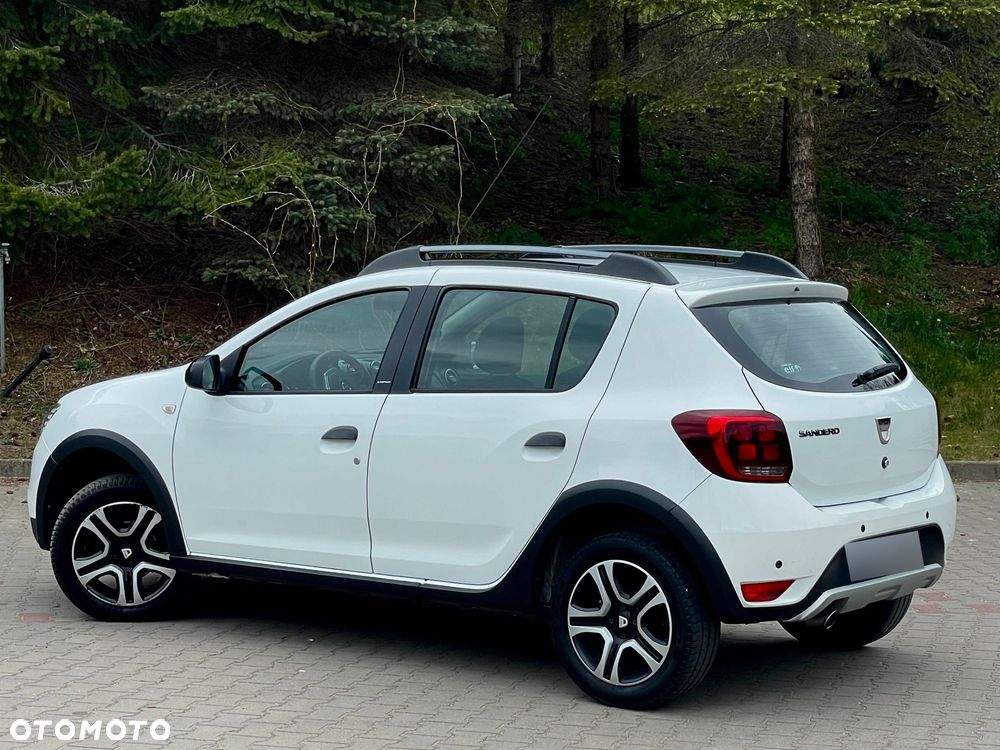 Dacia Sandero Stepway - 13