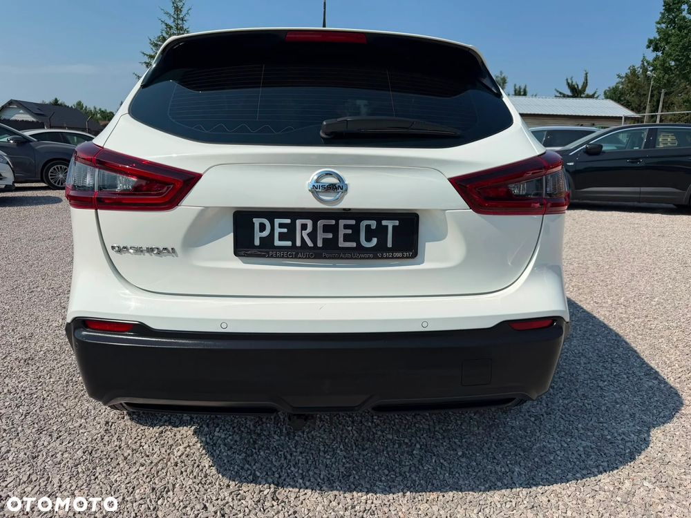 Nissan Qashqai 1.3 DIG-T N-Connecta DCT - 11