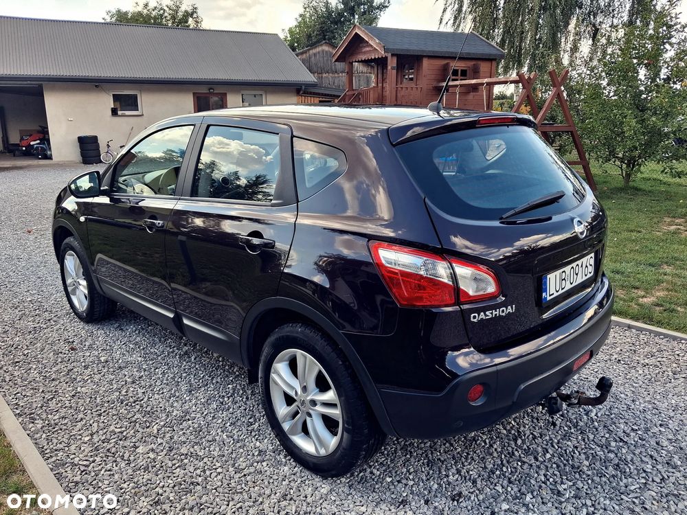 Nissan Qashqai 1.6 visia - 12