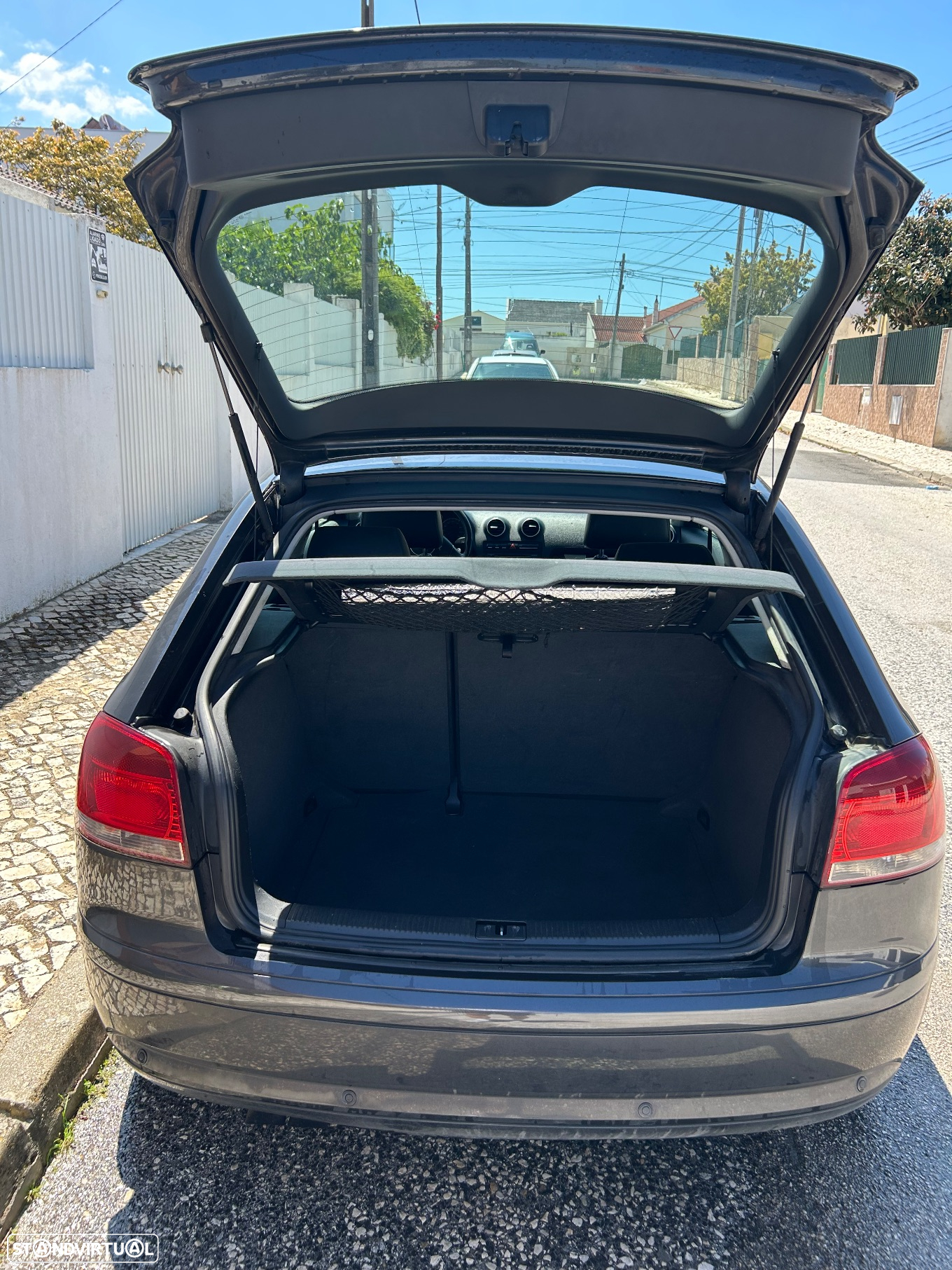 Audi A3 2.0 TDI Ambiente DSG - 8