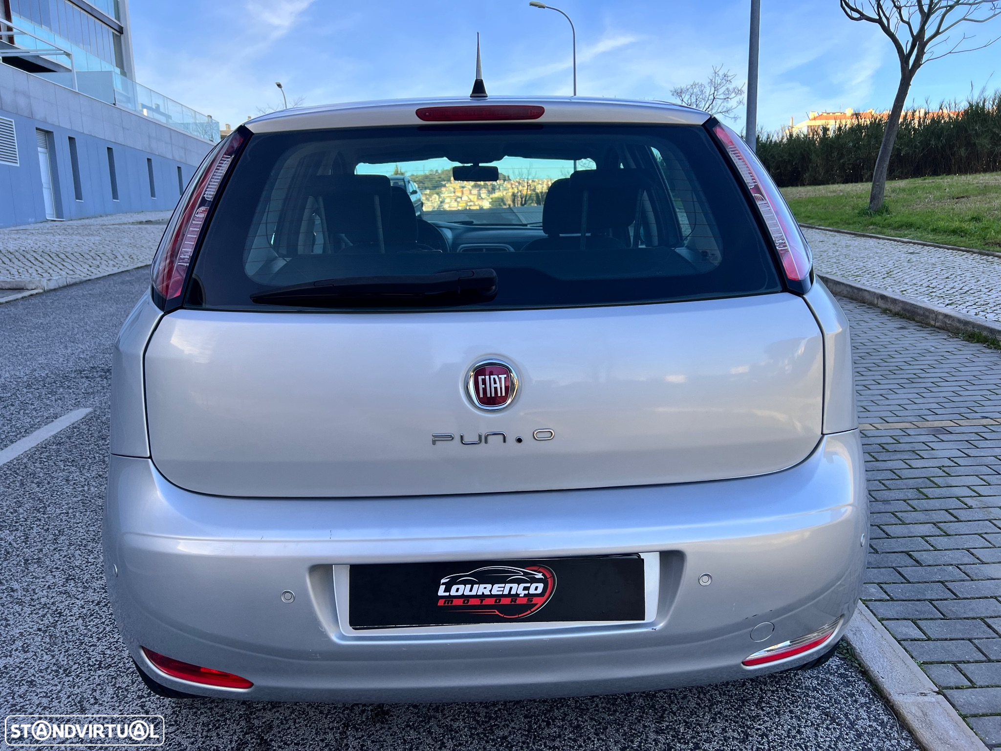 Fiat Punto 1.2 Young II S&S - 11