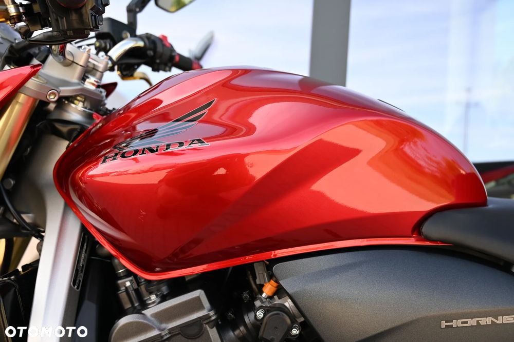 Honda Hornet - 16