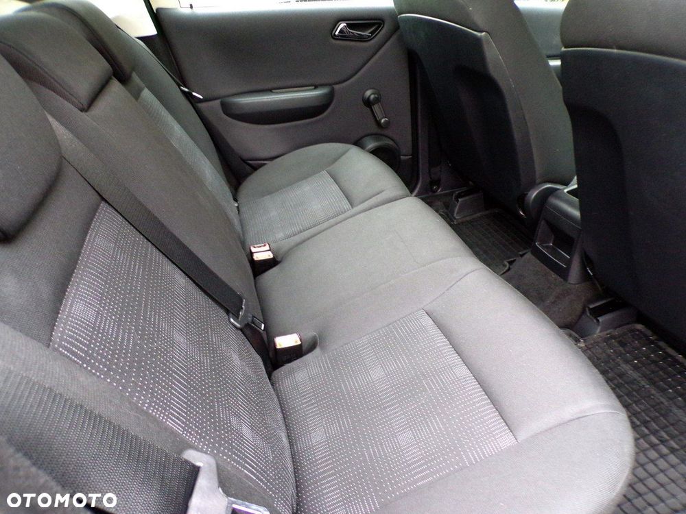 Mercedes-Benz Klasa A - 25