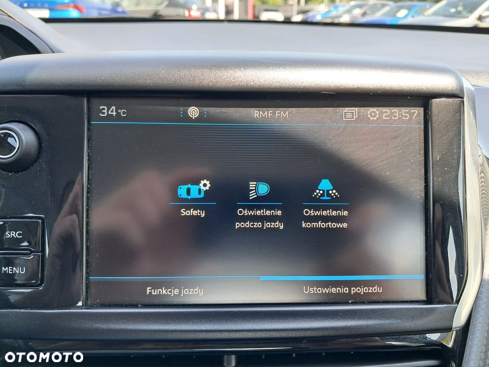 Peugeot 2008 1.2 Pure Tech Active S&S - 18