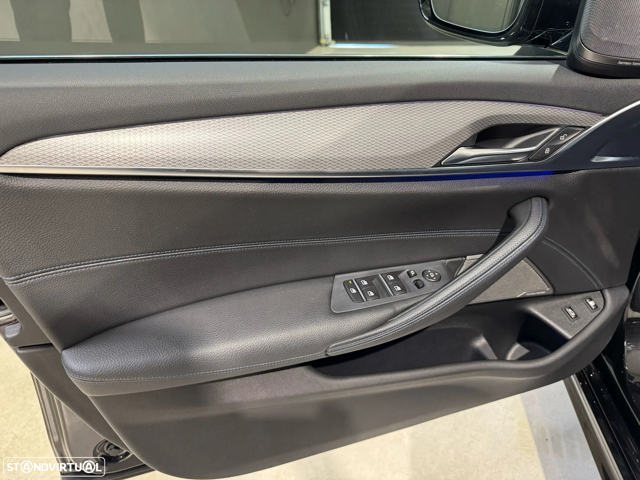 BMW 530 e iPerformance Pack M - 24