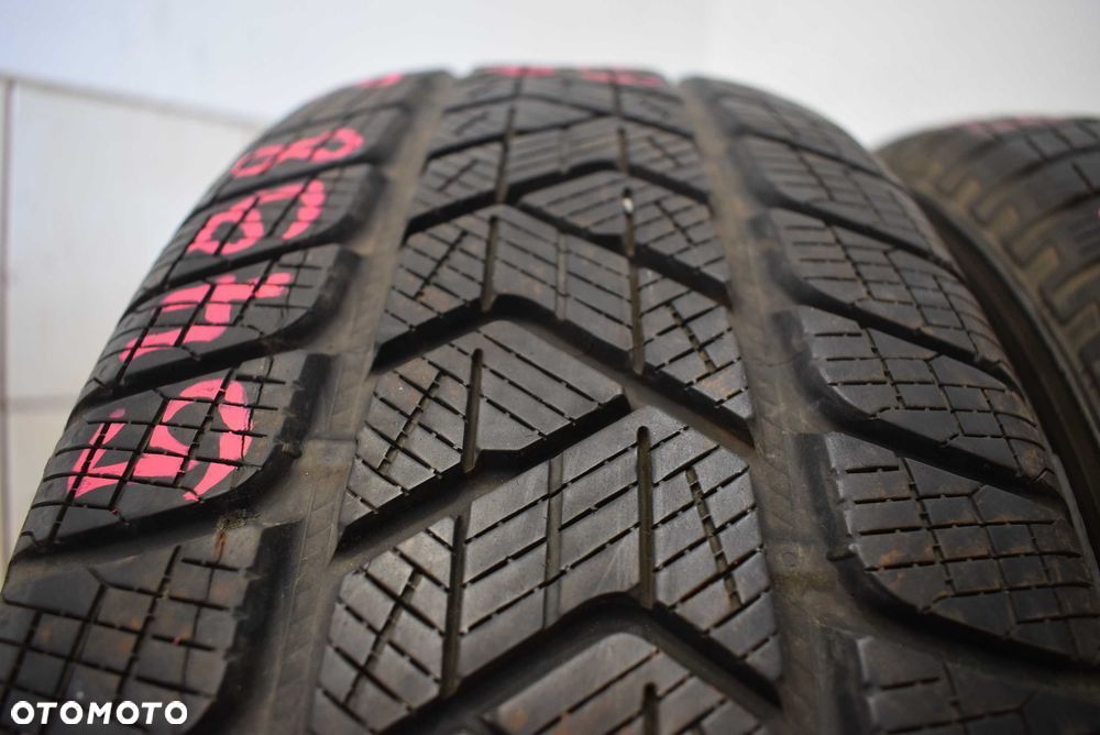R17 215/65 Pirelli Scorpion Winter Seal inside Cena za parę - 2
