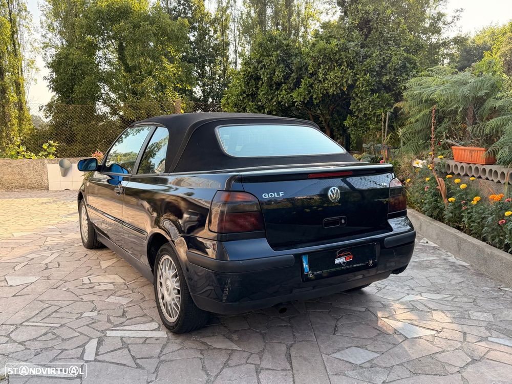 VW Golf 1.6i Highline - 15