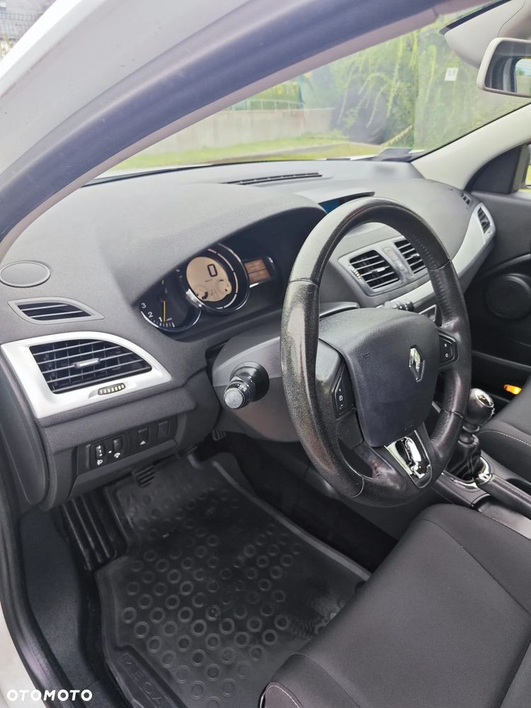 Renault Megane 1.6 16V Dynamique Euro5 - 7