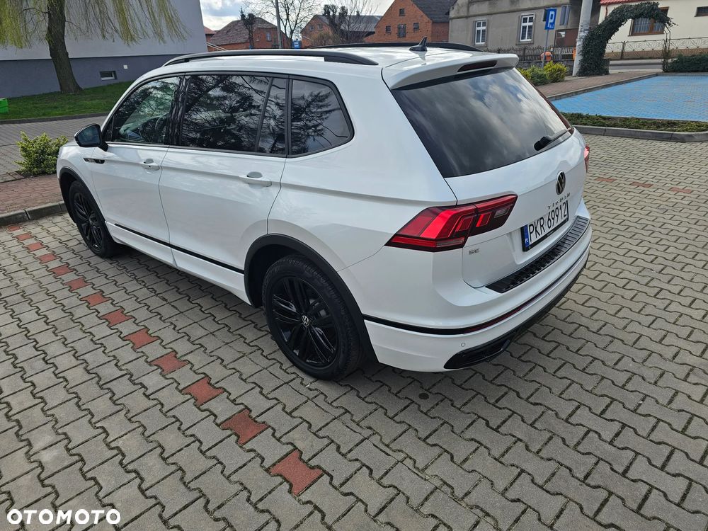 Volkswagen Tiguan Allspace - 12