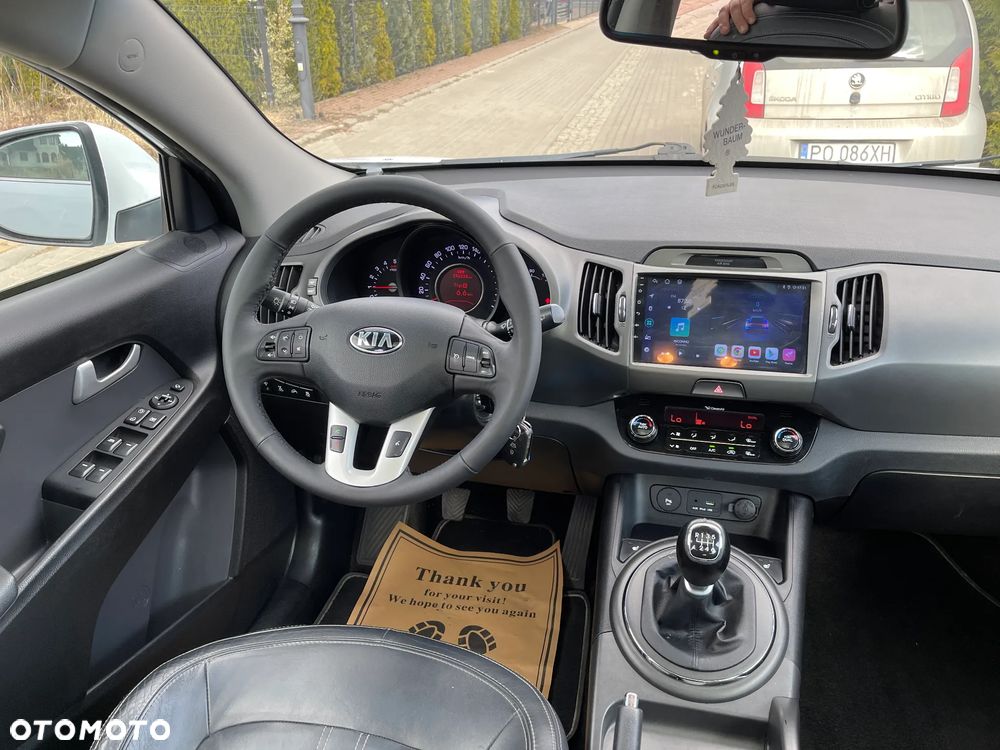 Kia Sportage 2.0 CRDI 4WD Dream-Team Edition - 9