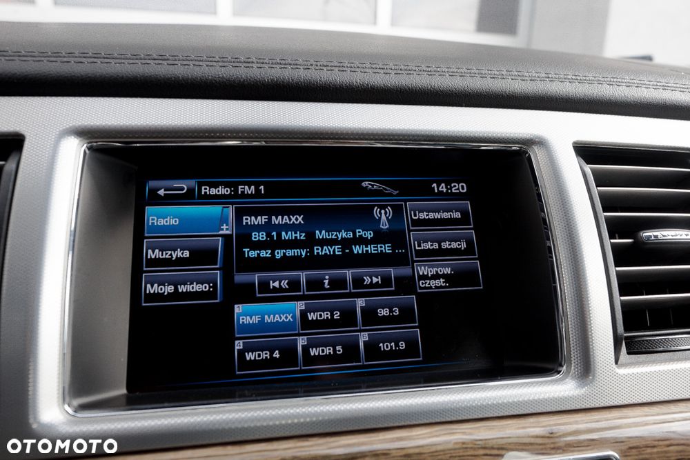 Jaguar XF 2.2 D Luxury - 26