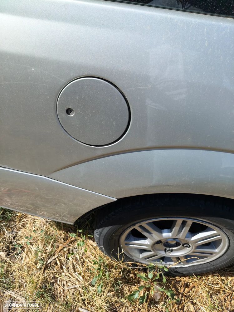 Ford Focus SW 1.8 TDdi Comfort - 16