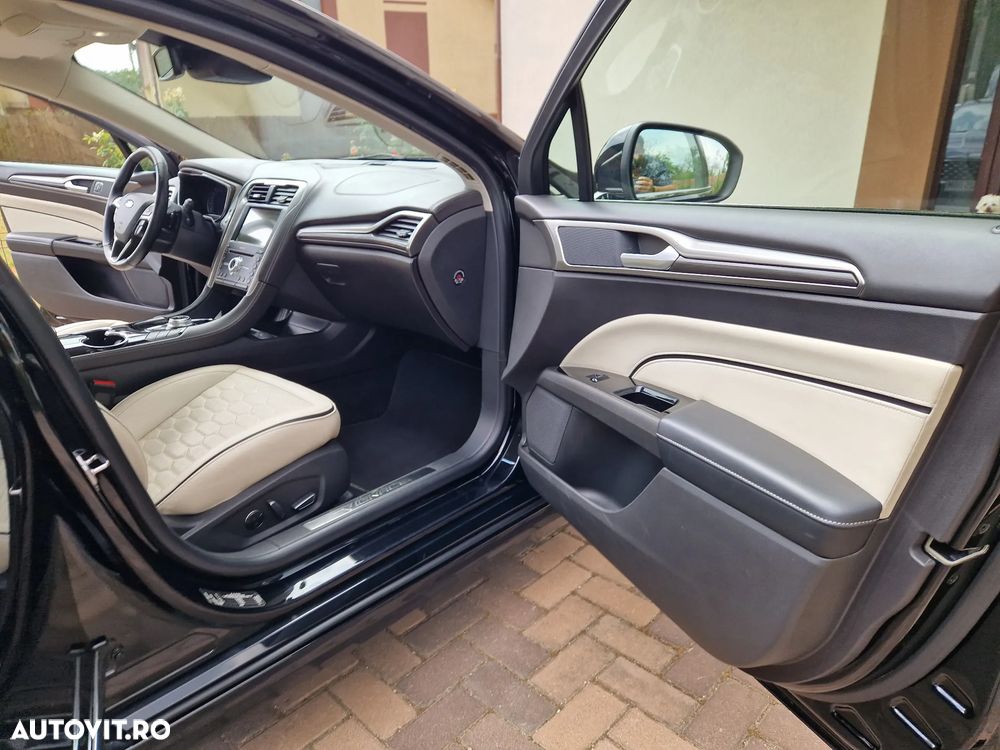 Ford Mondeo 2.0 TDCi Aut. Vignale - 10