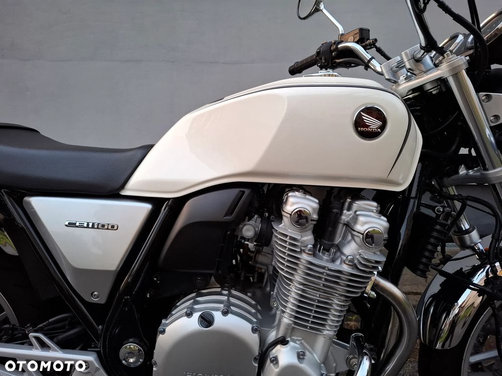 Honda CB - 15