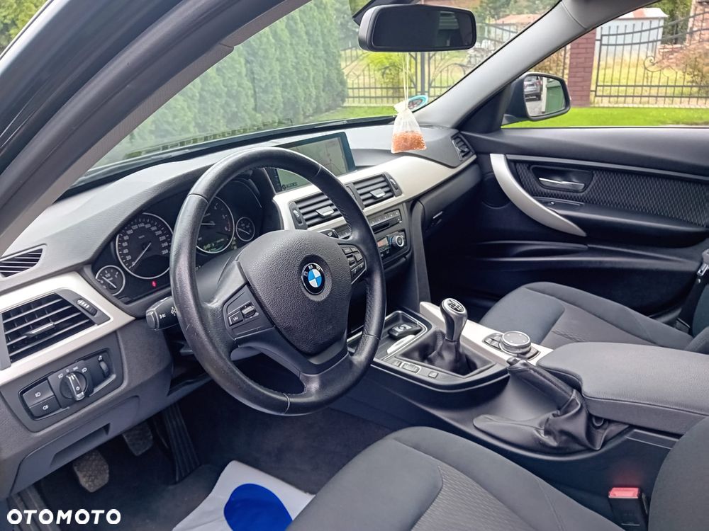BMW Seria 3 - 19