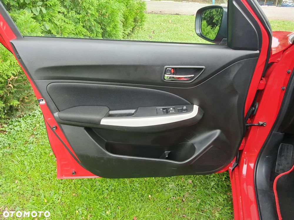 Suzuki Swift 1.2 Dualjet Hybrid Comfort - 12