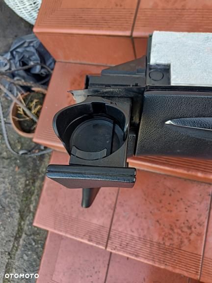 MERCEDES W209 CLK SCHOWEK KONSOLI PASAŻERA EUROPA - 10