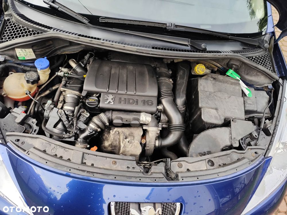 Peugeot 207 - 22