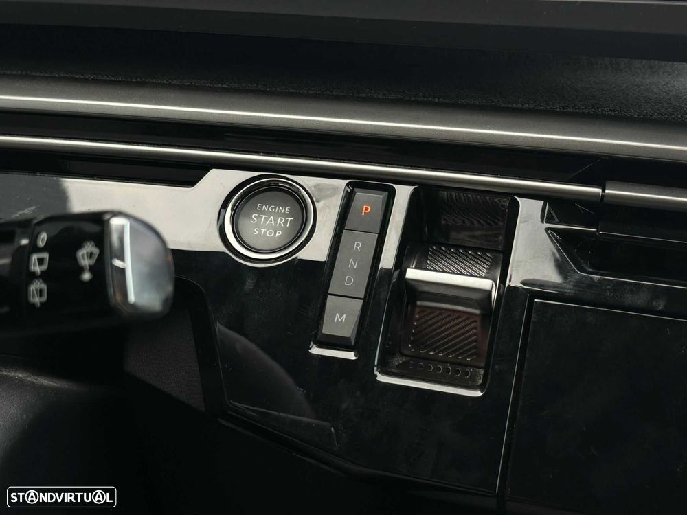 Peugeot 5008 1.2 Hybrid Allure e-DCS6 - 12