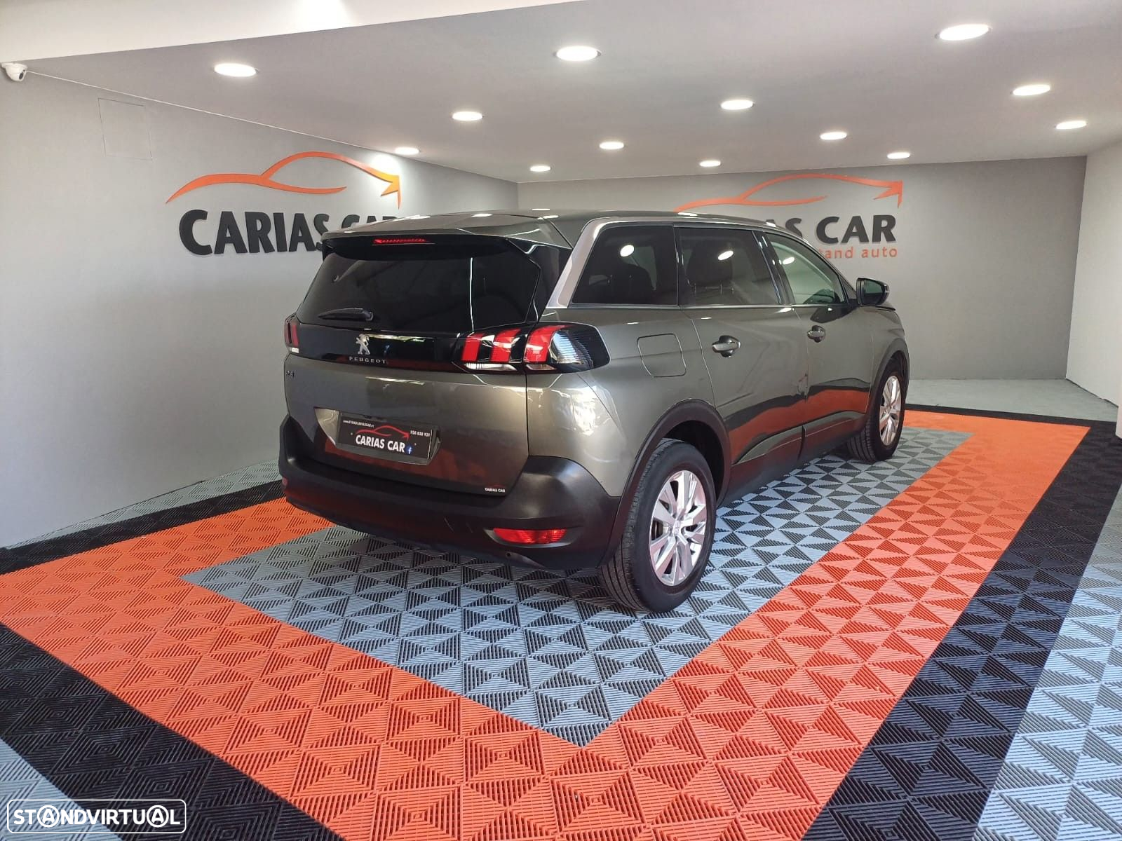 Peugeot 5008 1.5 BlueHDi Allure EAT8 - 5
