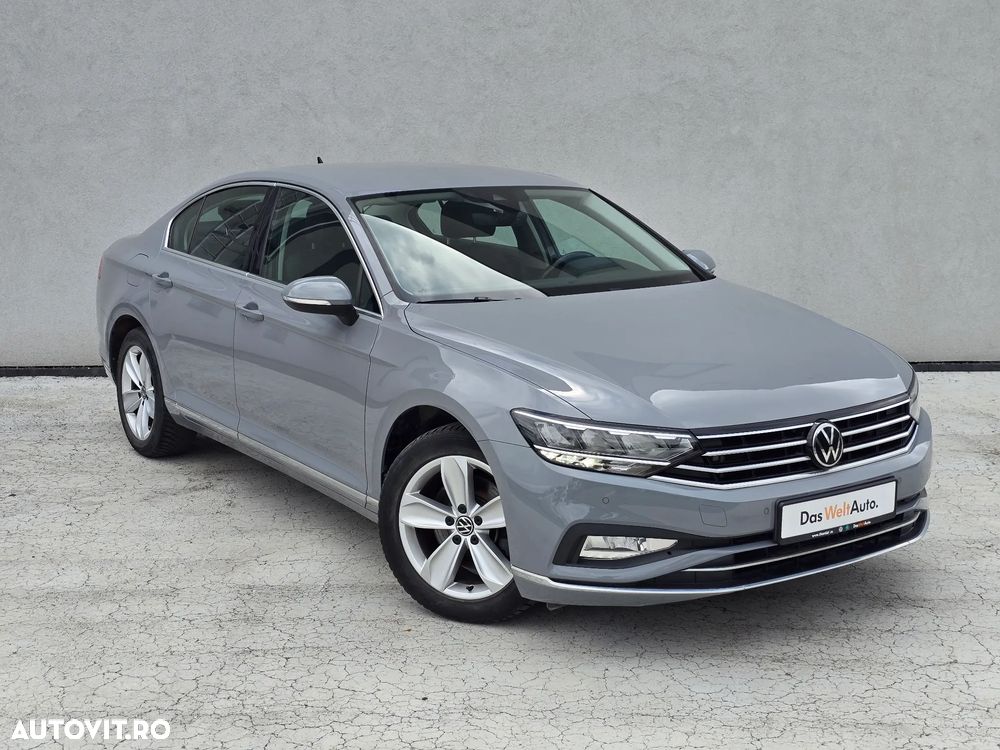 Volkswagen Passat 2.0 TDI DSG Highline - 8
