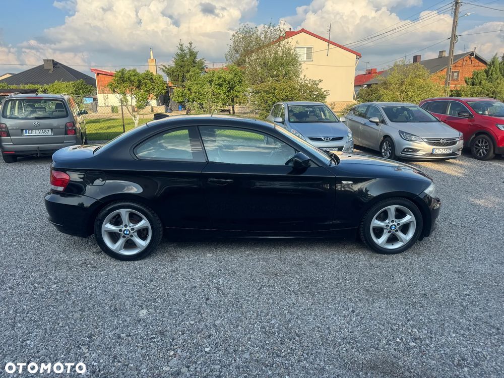 BMW Seria 1 120d DPF Edition Sport - 8