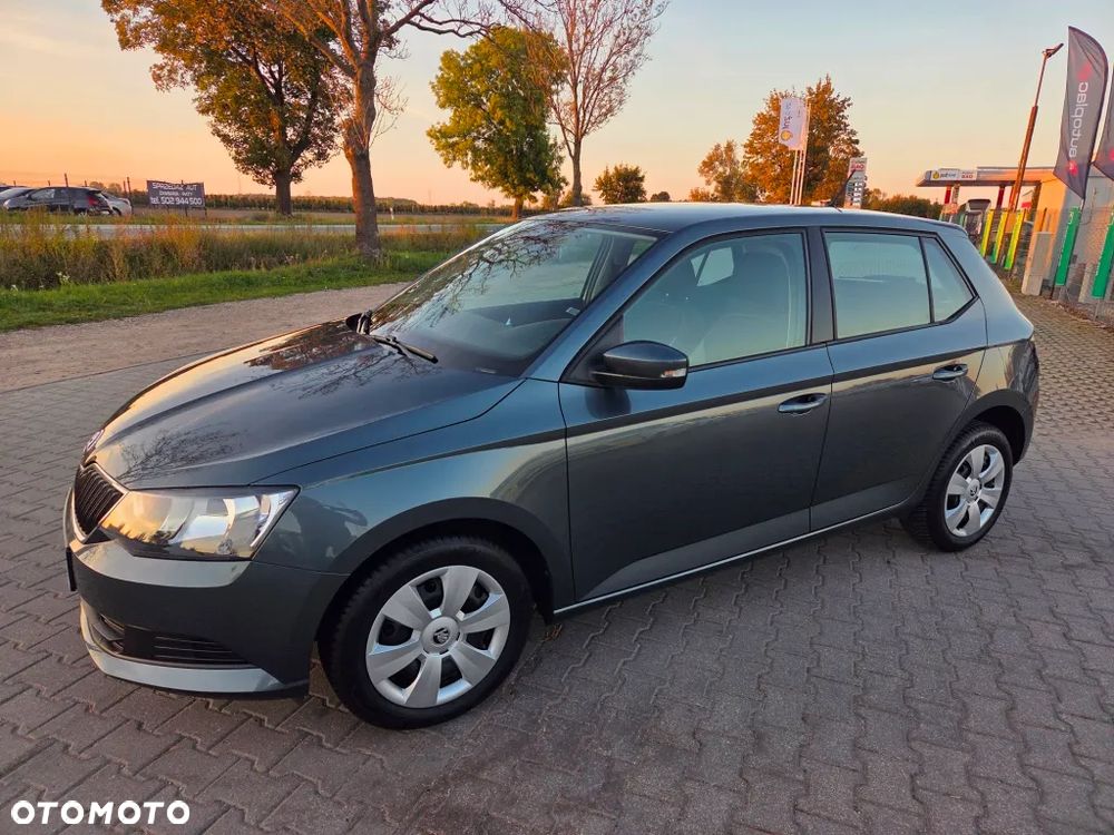 Skoda Fabia 1.0 MPI Cool Plus - 19