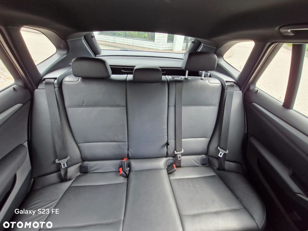 BMW X1 xDrive23d - 14